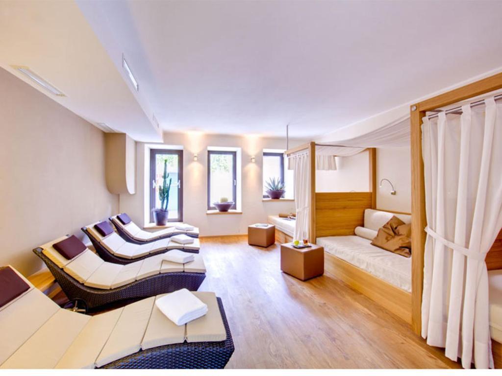 Aparthotel Gartenresidence Zea Curtis Merano
